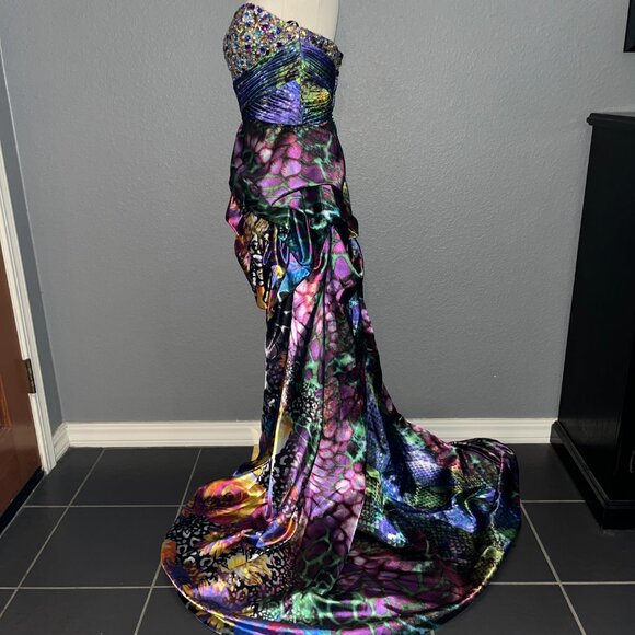 JOVANI HIGH LOW STRAPLESS EMBELLISHED COLORFUL GEM BODICE ANIMAL PRINT GOWN - 6 - Picture 14 of 16